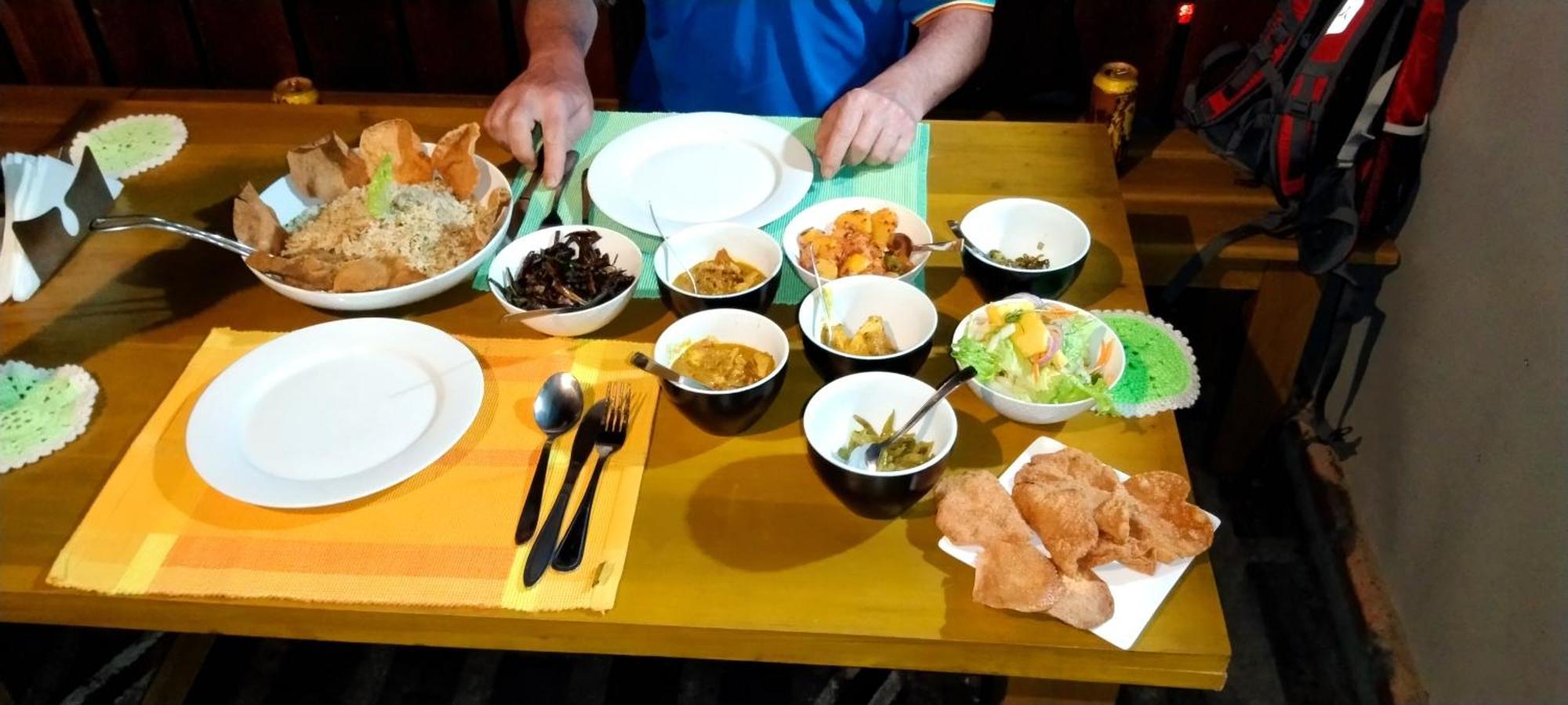 Bed and Breakfast Pick & Go White House Negombo Esterno foto