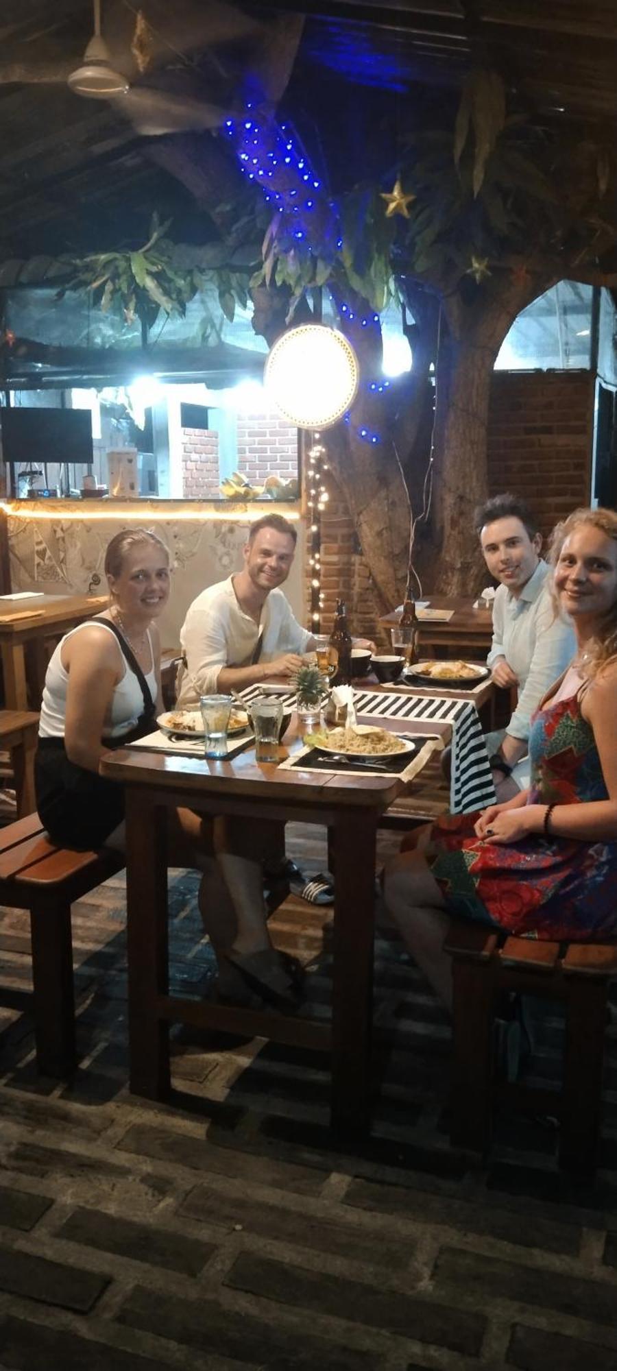 Bed and Breakfast Pick & Go White House Negombo Esterno foto