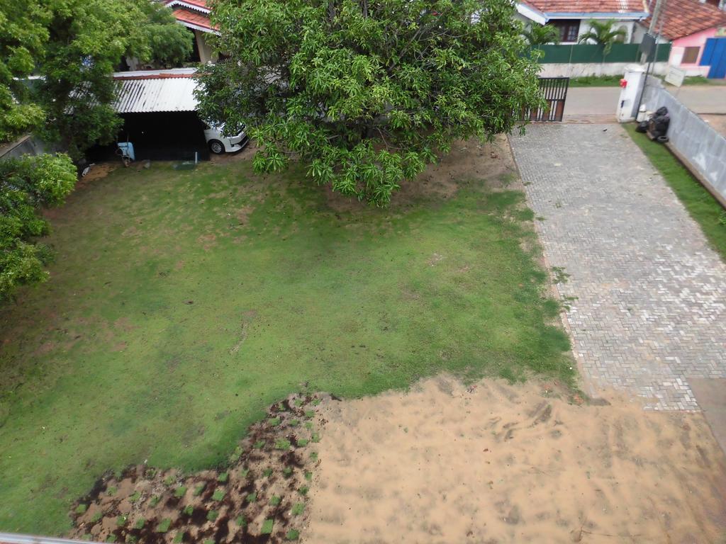 Bed and Breakfast Pick & Go White House Negombo Esterno foto